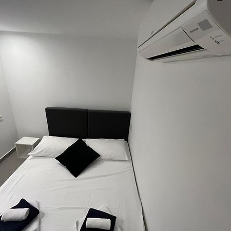 X Boutique Marinac Studio Apartments & Rooms Sibenik Exterior photo